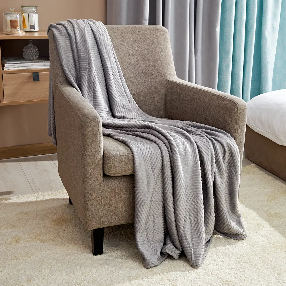 Плед Berta 150x200 см жаккард цвет серый 87901836 STLM-2151449 СТОЛИЦА ТЕКСТИЛЯ