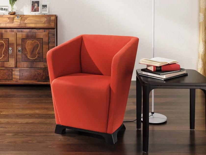 Wiesner-Hager Кресло из ткани с подлокотниками Grace 2130 - Вид №2