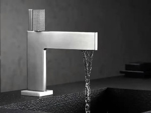 Однорычажный смеситель для раковины