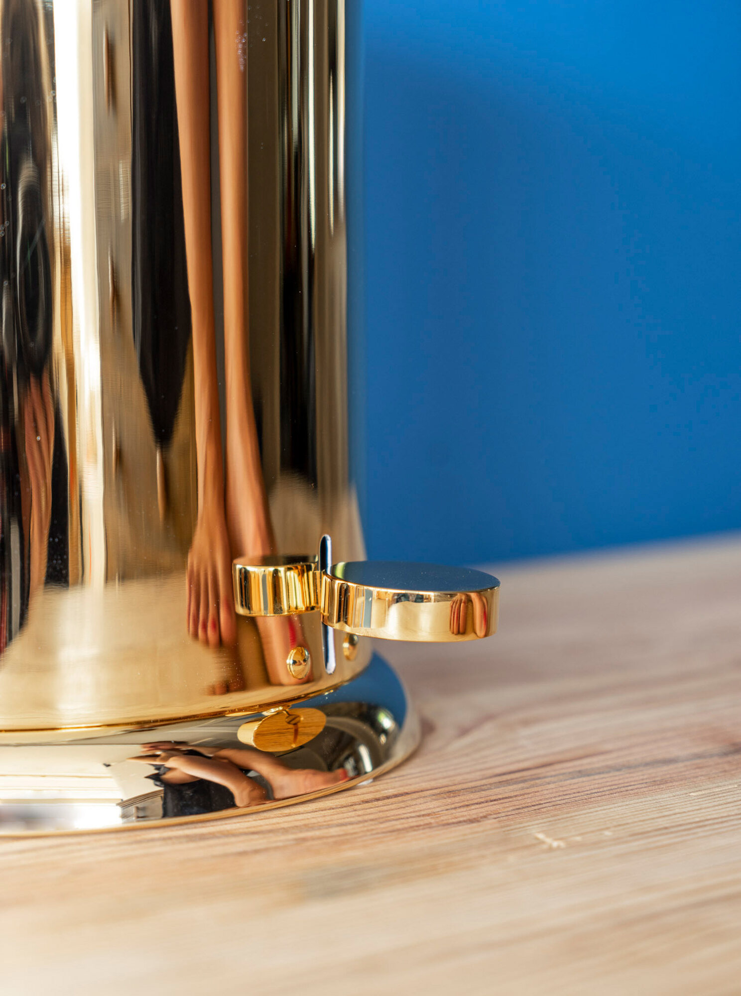 Traditional bathrooms Урна для ванной в стиле ретро Kingston Tb6337.ag Мессинг  - Вид №3