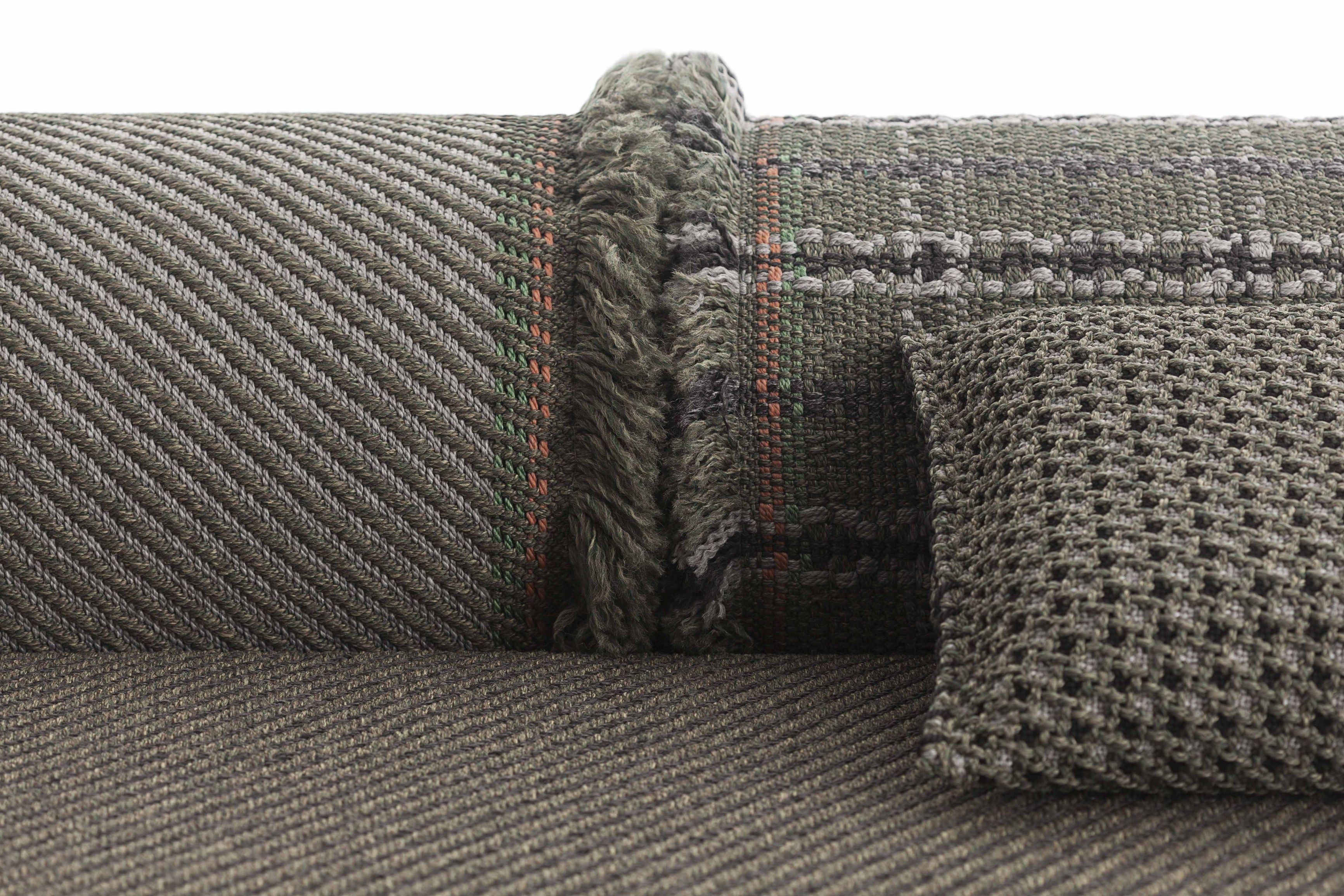 Наружная цилиндрическая полипропиленовая клетчатая подушка GAN Garden Layers ARCH-00079774 - Вид №11