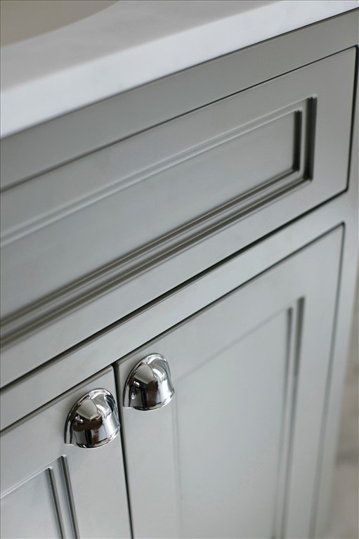 Тумба с раковиной на 2 отверстия, с двумя дверцами, цвет тёмно - оливковый [FF8O + B15 2TH] Classic Burlington FF8O, B15 2TH - Вид №2