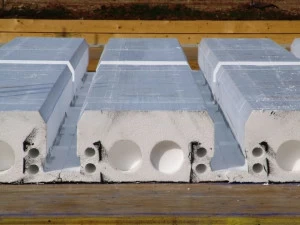 POLIESPANSO Пол из спеченного пенополистирола Plastbau