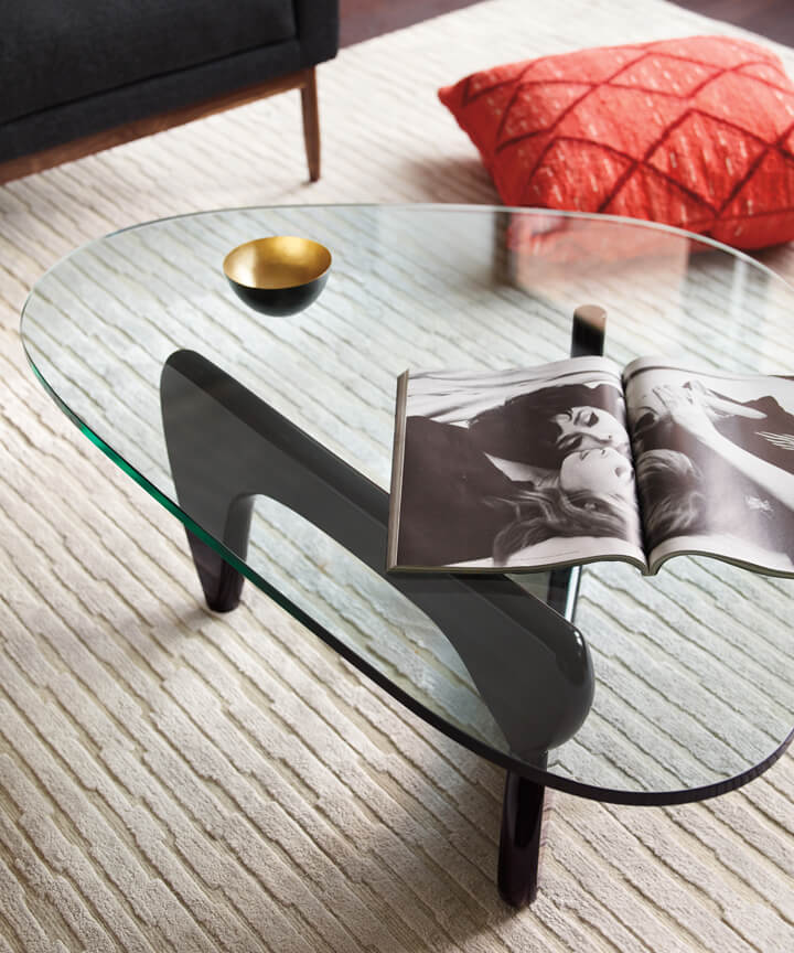 Журнальный столик стеклянный с черным основанием 125 см Isamu Noguchi Style SOHO DESIGN ISAMU NOGUCHI 131568 Прозрачный;черный  - Вид №7