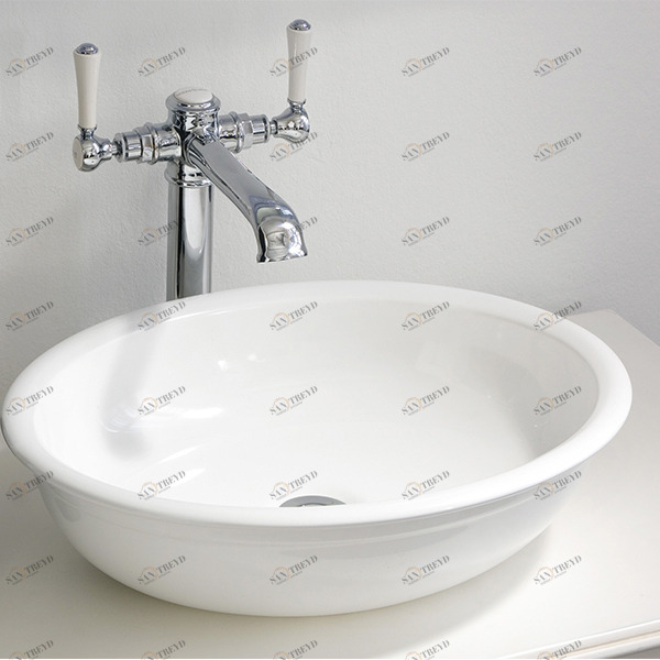 VBRAD51 Накладная раковина на столешницу  овальная Victoria + Albert 