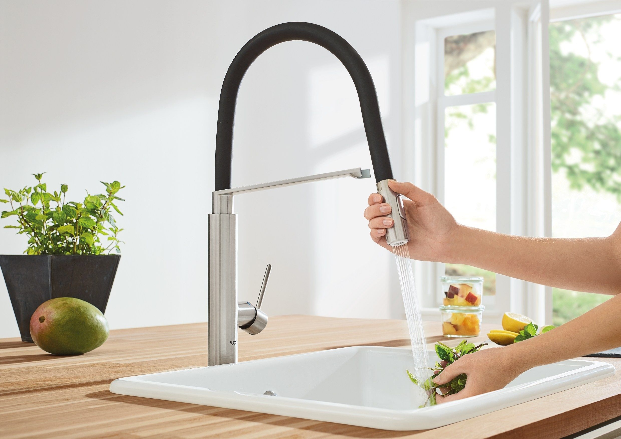 Смеситель для кухни с ручным душем Grohe концепция ARCH-00146377 - Вид №2