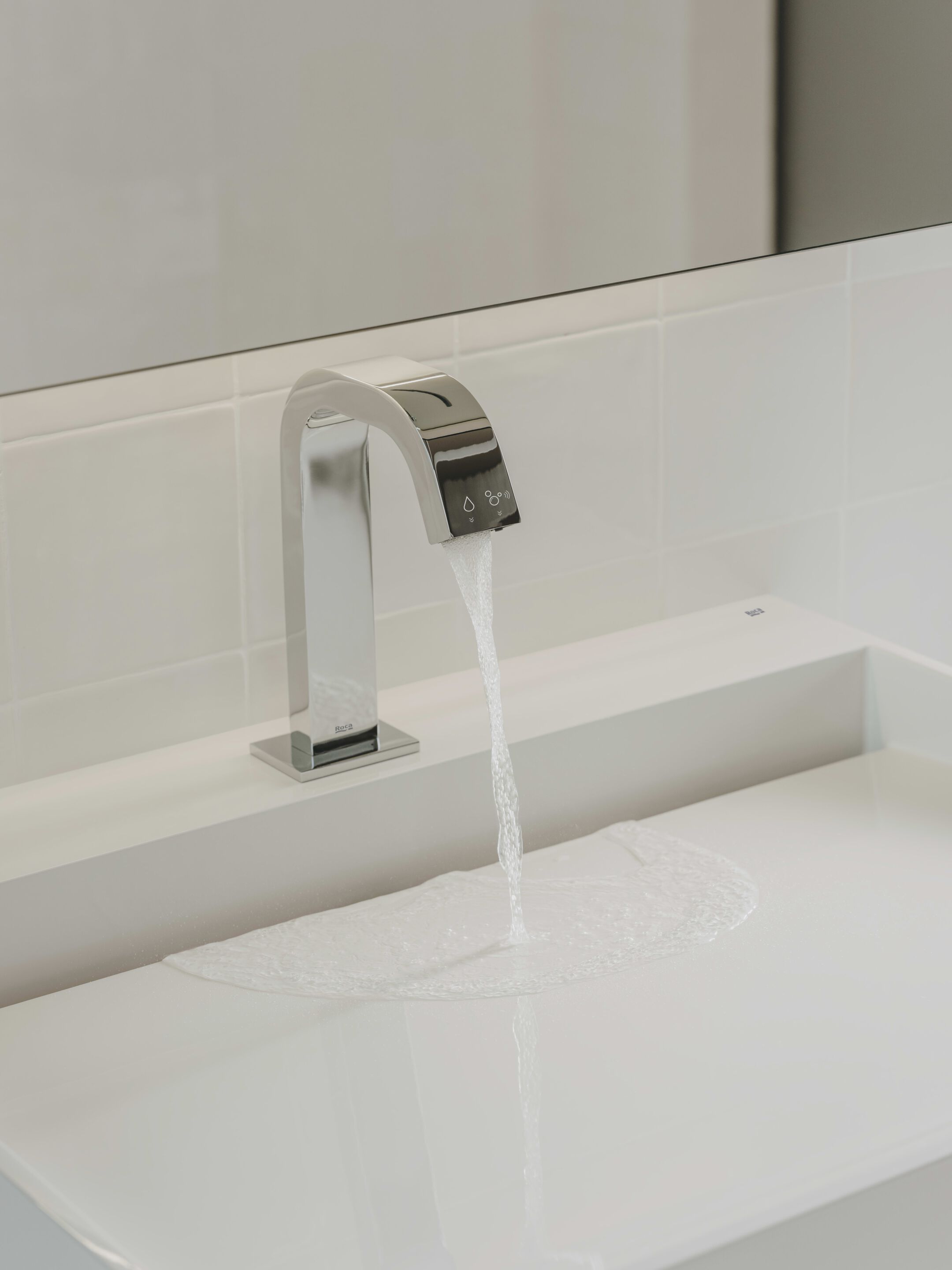 Прямоугольная подвесная раковина Stonex® Roca DASH 2W8024..0 ARCH-00071568 - Вид №2