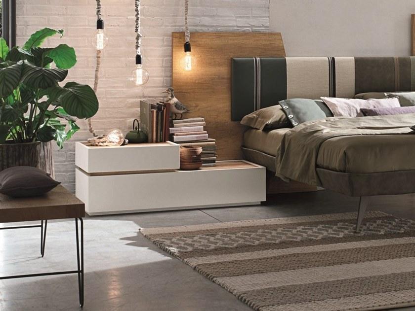 Gruppo Tomasella Прикроватная тумбочка из лакированной древесины с ящиками Replay sun-id-1430001 - Вид №1