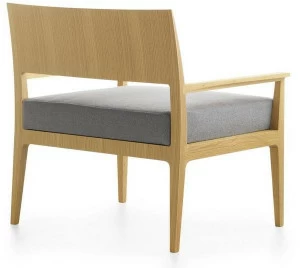 Crassevig Мягкое деревянное кресло Anna