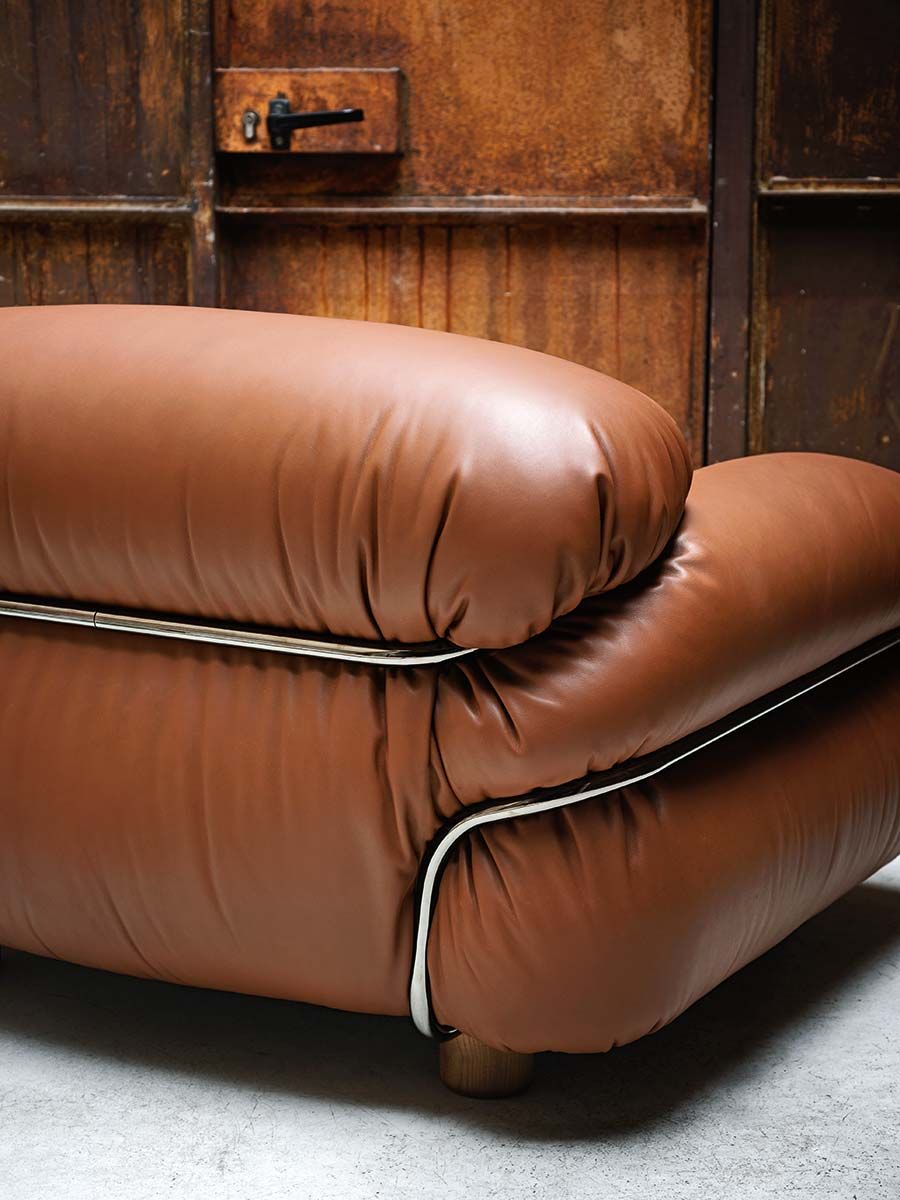 Кожаное кресло с подлокотниками Tacchini Sesann ARCH-00073408 - Вид №2