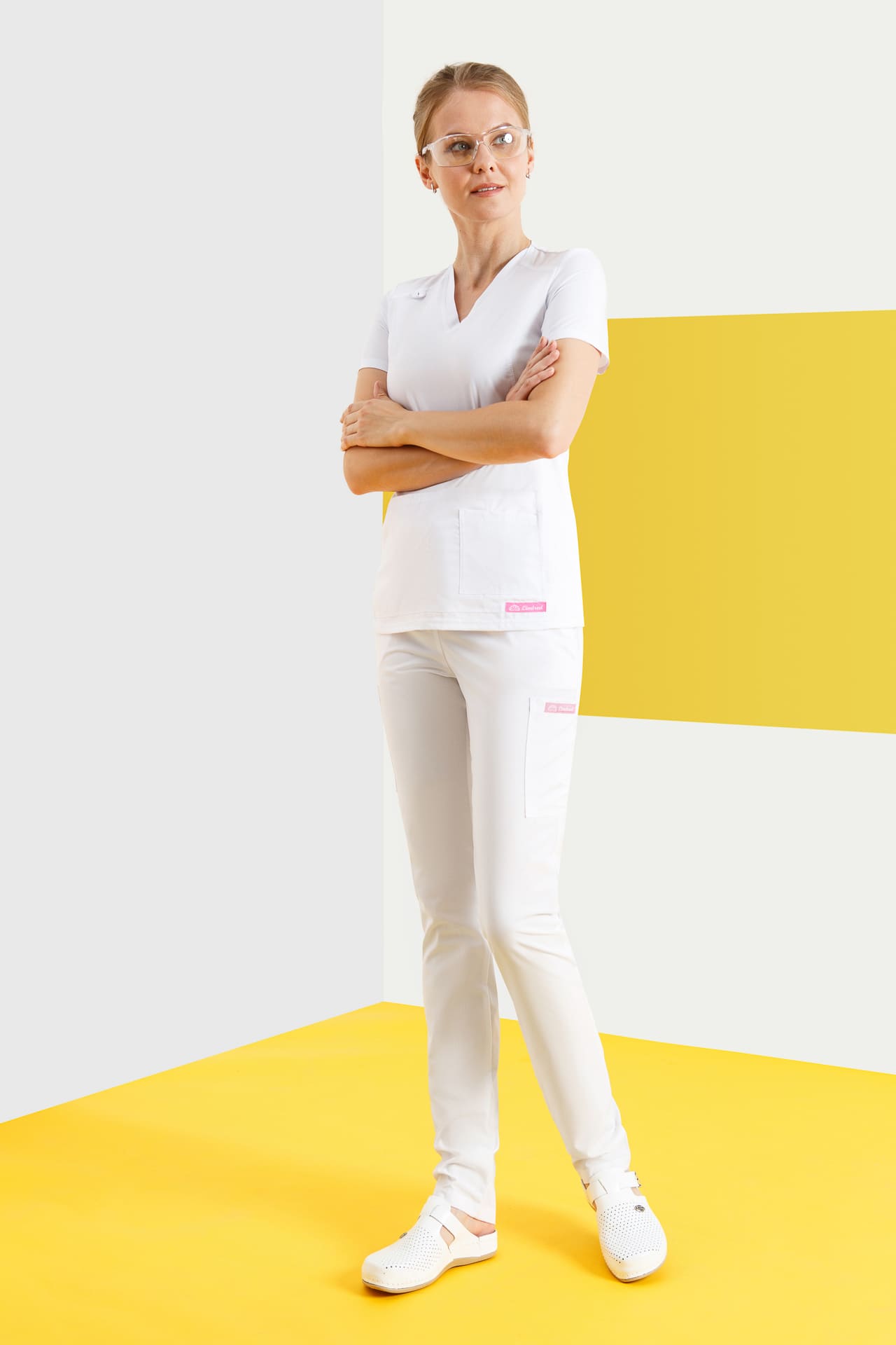 67978 Блузка женская WHITE (белый) GVENN  Медицинская одежда  размер 42 (XS)  - Вид №2