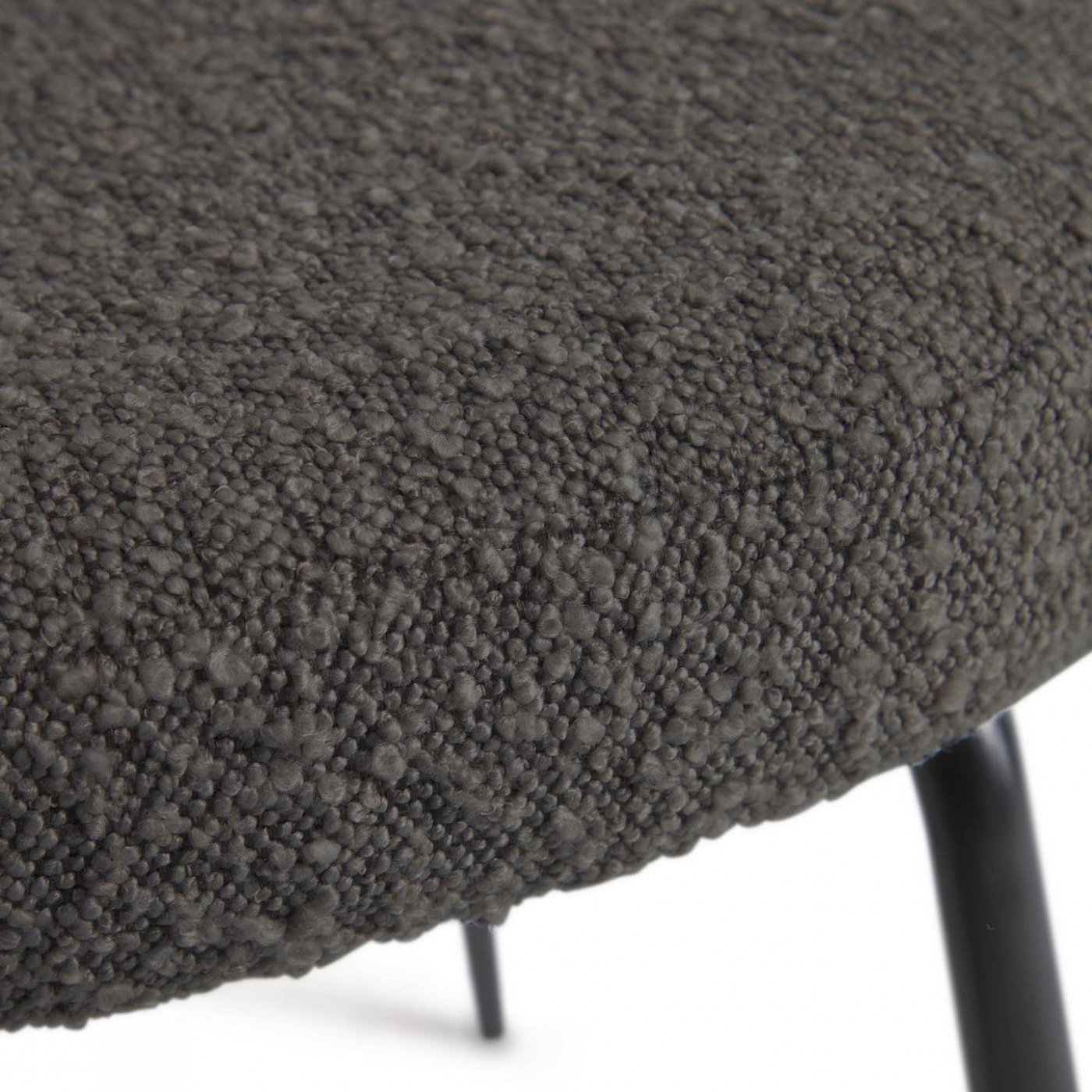 108105 Стул из черной овчины и металла с черной отделкой La Forma Aniela  - Вид №2