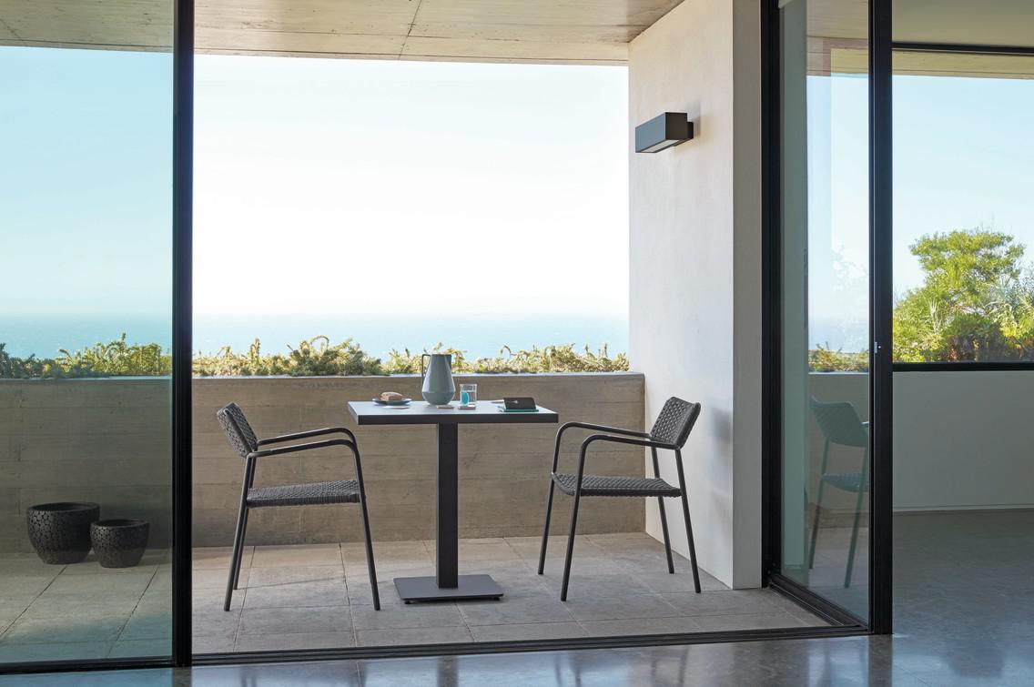 MNST1246 Обеденный стол pa lava 90см x 90см Manutti Napoli - Вид №1