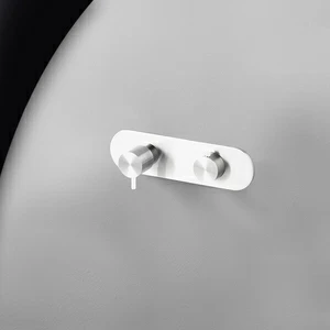 Термостат для душа глянцевая сталь с белой ручкой Toki Radomonte TKI53LCIL21