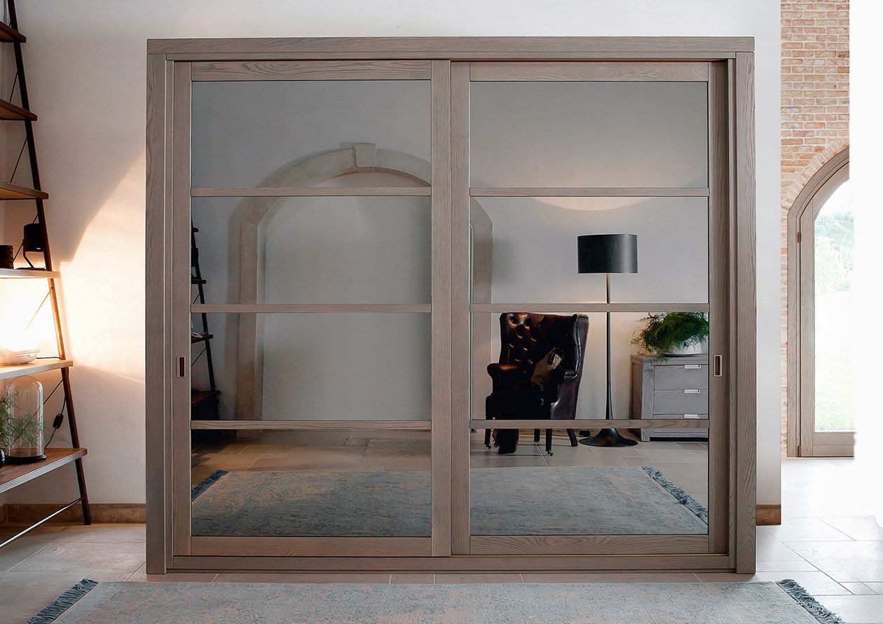 Шкаф из массива дерева с раздвижными дверями Devina Nais ARCH-00068345 - Вид №7