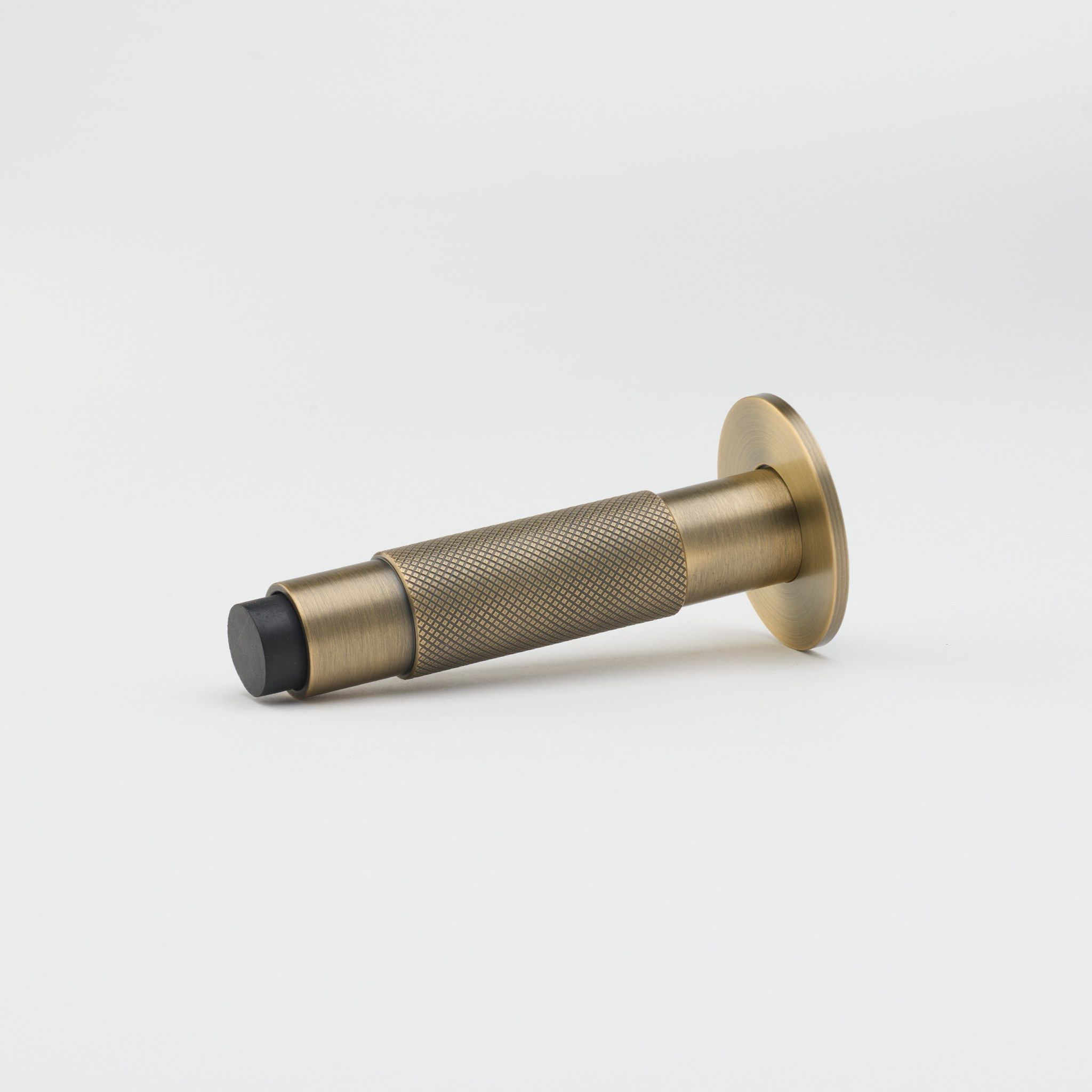 Латунные дверные упоры Lo & Co Interiors Kintore ARCH-00061627 - Вид №20