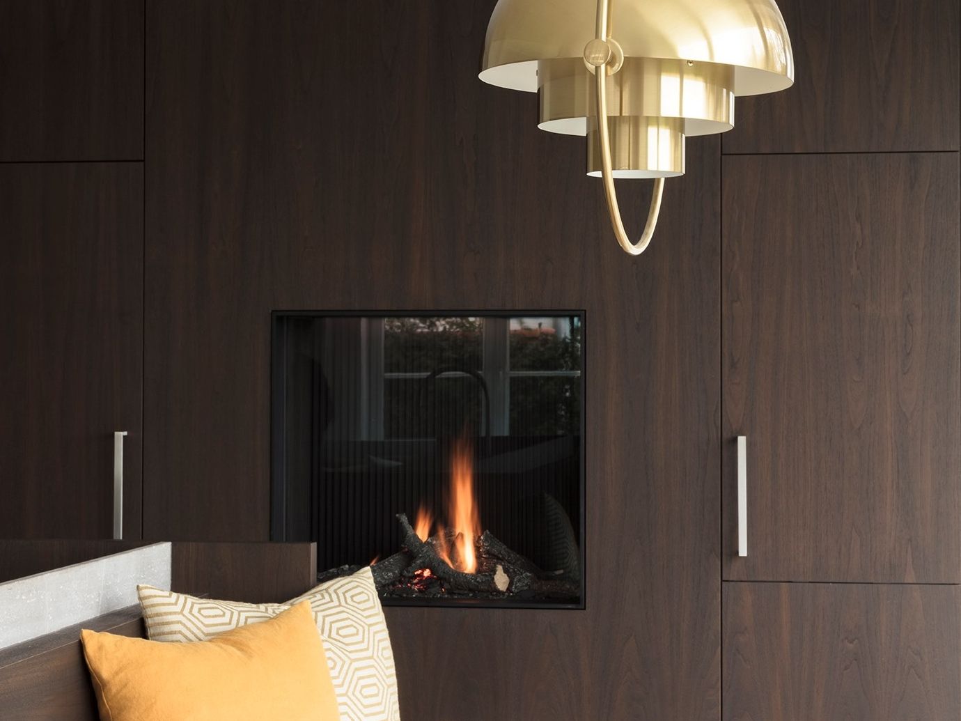 Газовый закрытый камин Metalfire ARCH-00070773