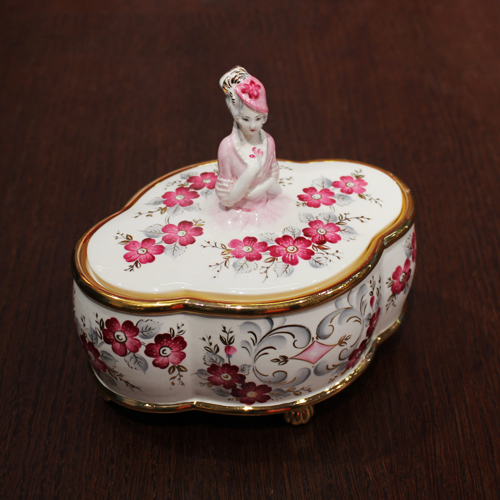 Шкатулка "Дама" Арт. № 15.03 PROVANSFAIENCE sun-id-994618 - Вид №1