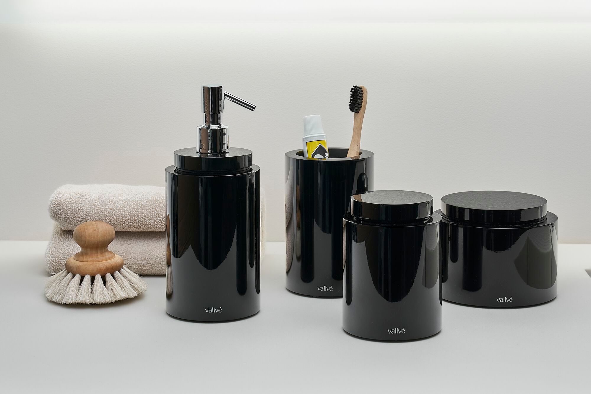 Диспенсер для мыла из смолы Vallvé ROLL ARCH-00110999 - Вид №5