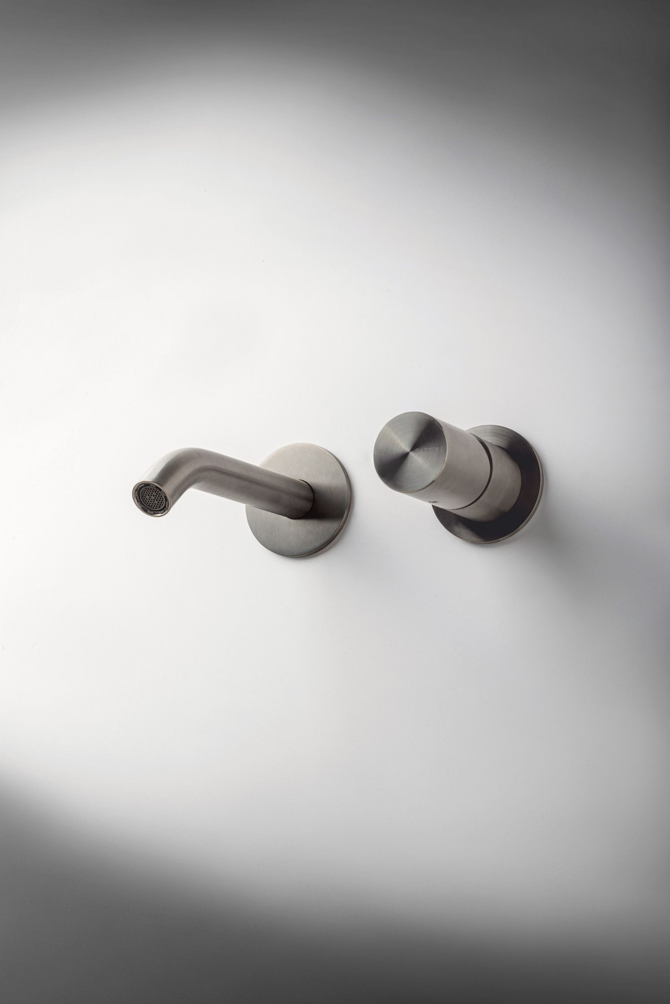 Однорычажный настенный смеситель для раковины из нержавеющей стали Zazzeri Z316_SH ARCH-00122952 - Вид №1