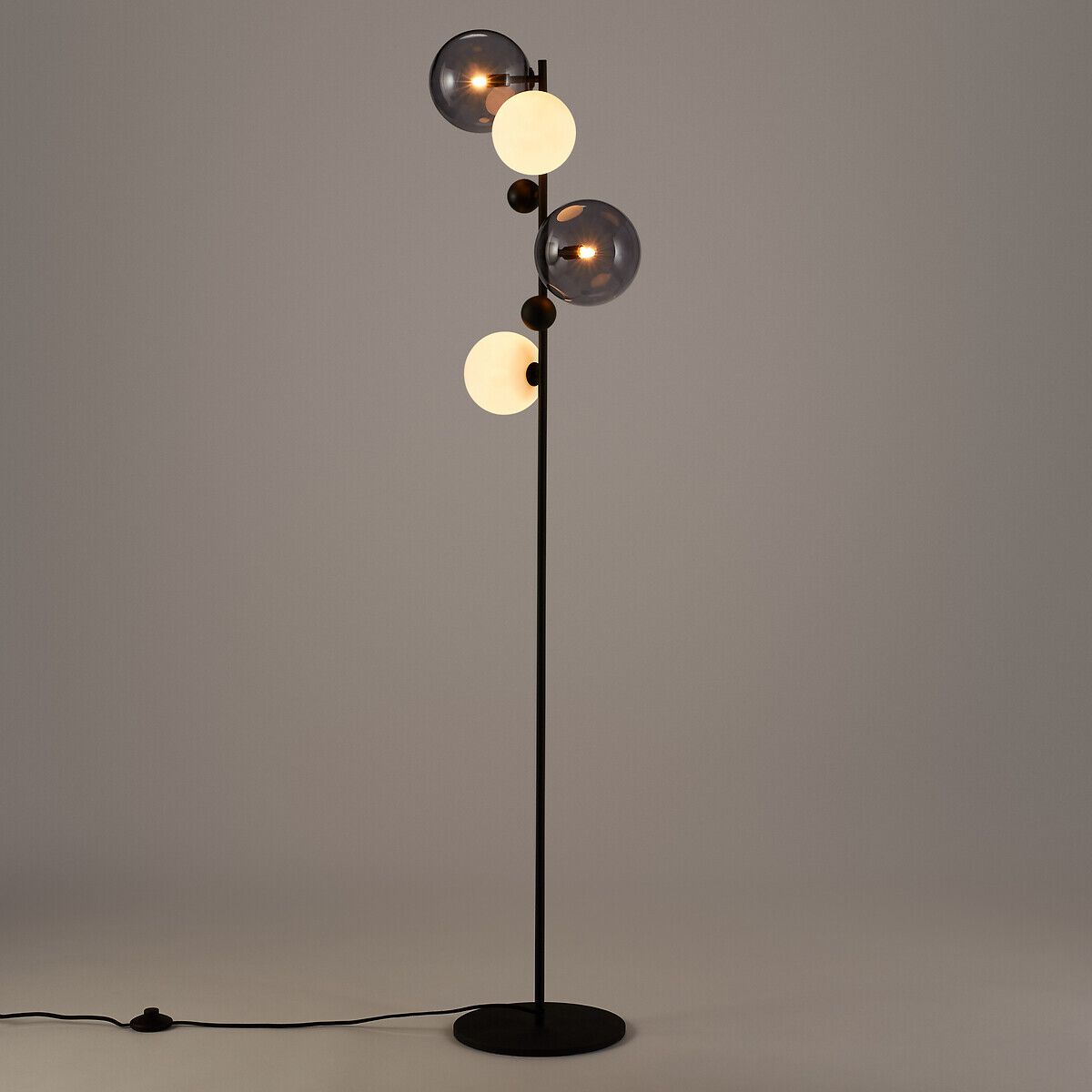 Светодиодная напольная лампа из стали и стекла AMPM Bullesco ARCH-00098411 - Вид №4