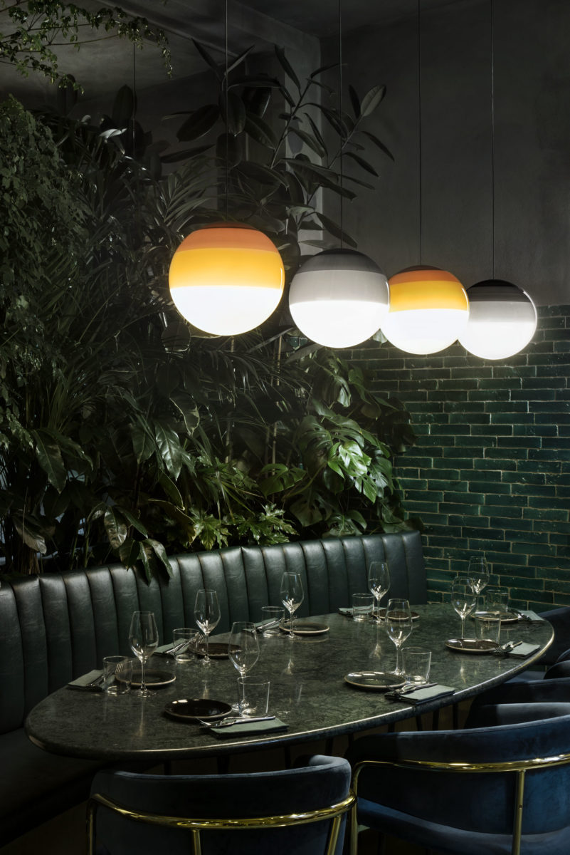 086115 Люстра 20 - 24V синяя длинный шнур Marset Dipping Light 