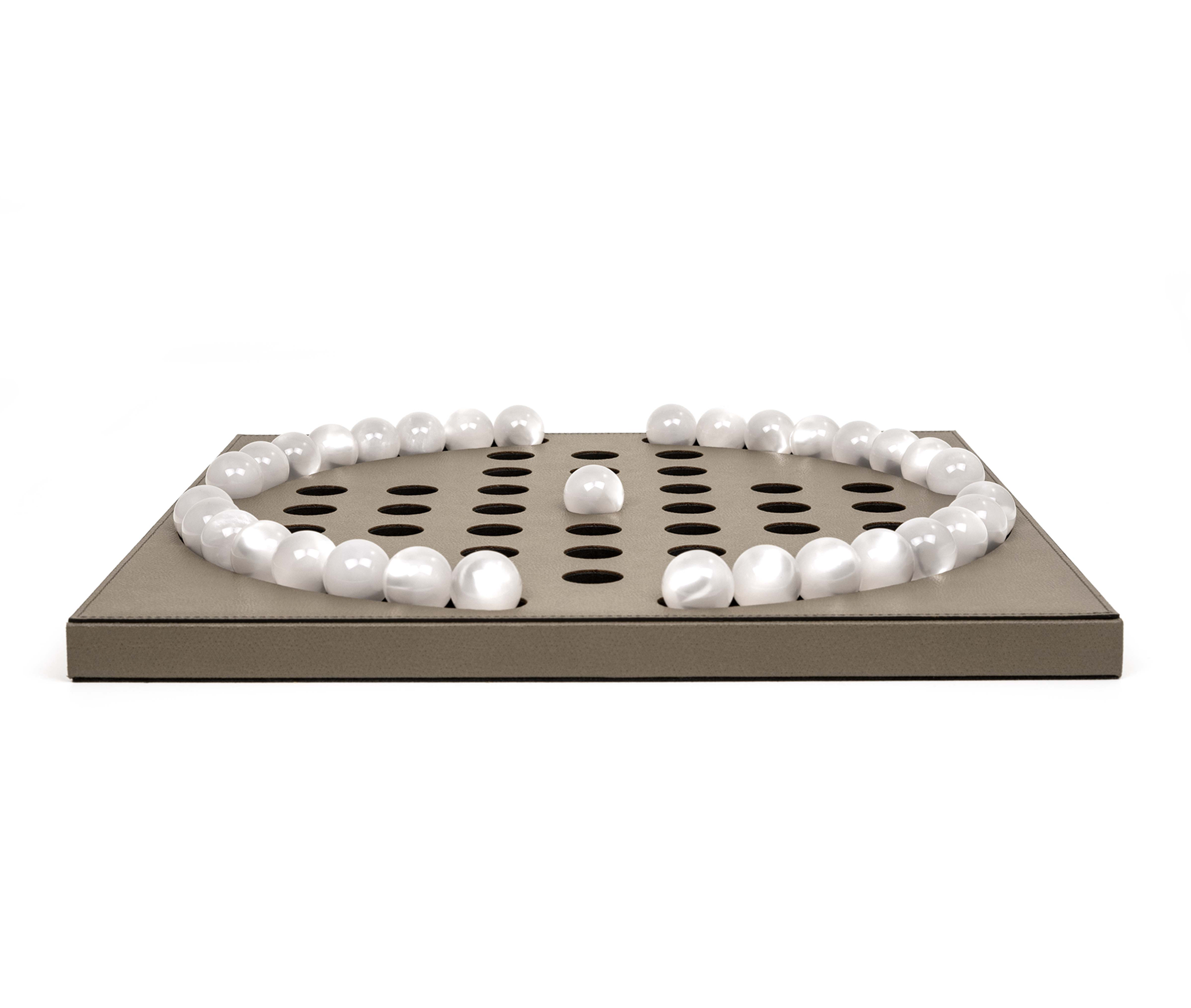Пасьянс «Колышек» с жемчужными пешками - 39X39XH2,5 см / Grained-Leather_earth Pinetti 00.1023.029.049 - Вид №3