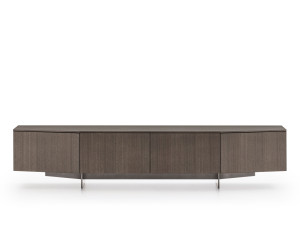 Шкаф из МДФ с распашными дверями