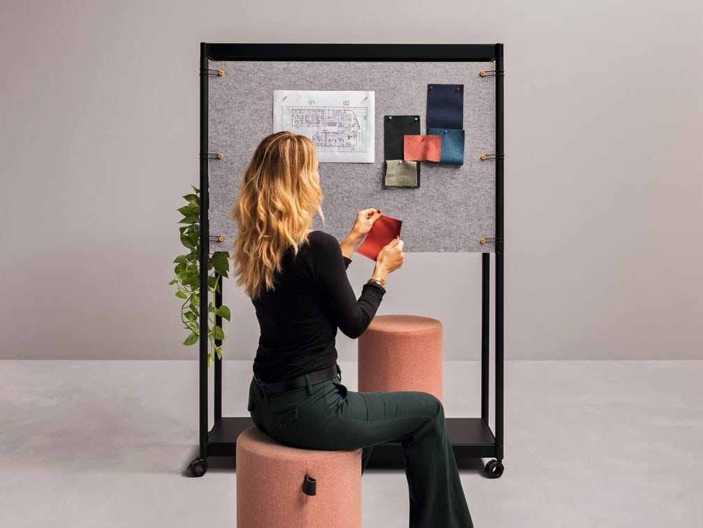 Отдельно стоящая доска объявлений с алюминиевой рамой Martex жидкость ARCH-00125032