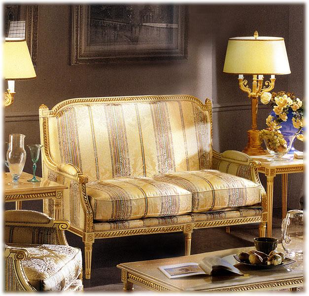 Диван  EZIO BELLOTTI 4542 Platinum