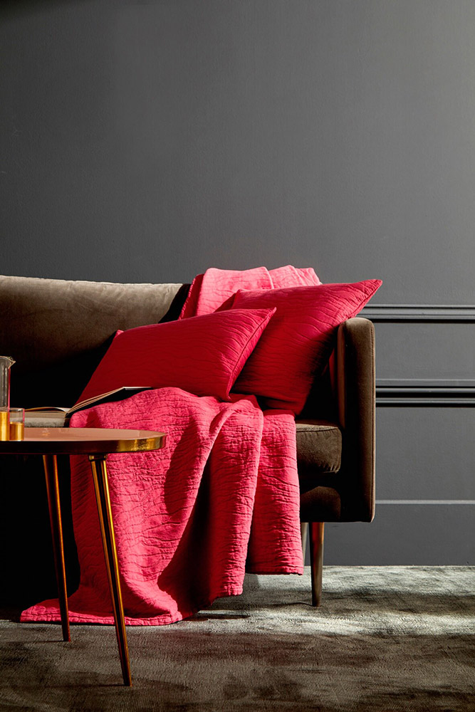 RACINES_BR_180 покрывало 180/260 красный хлопок пике Blanc des Vosges Santreyd 