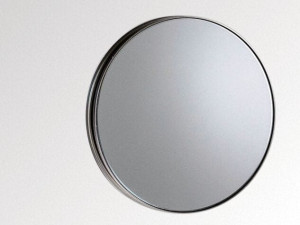 Круглое зеркало со встроенным освещением и настенной рамой
