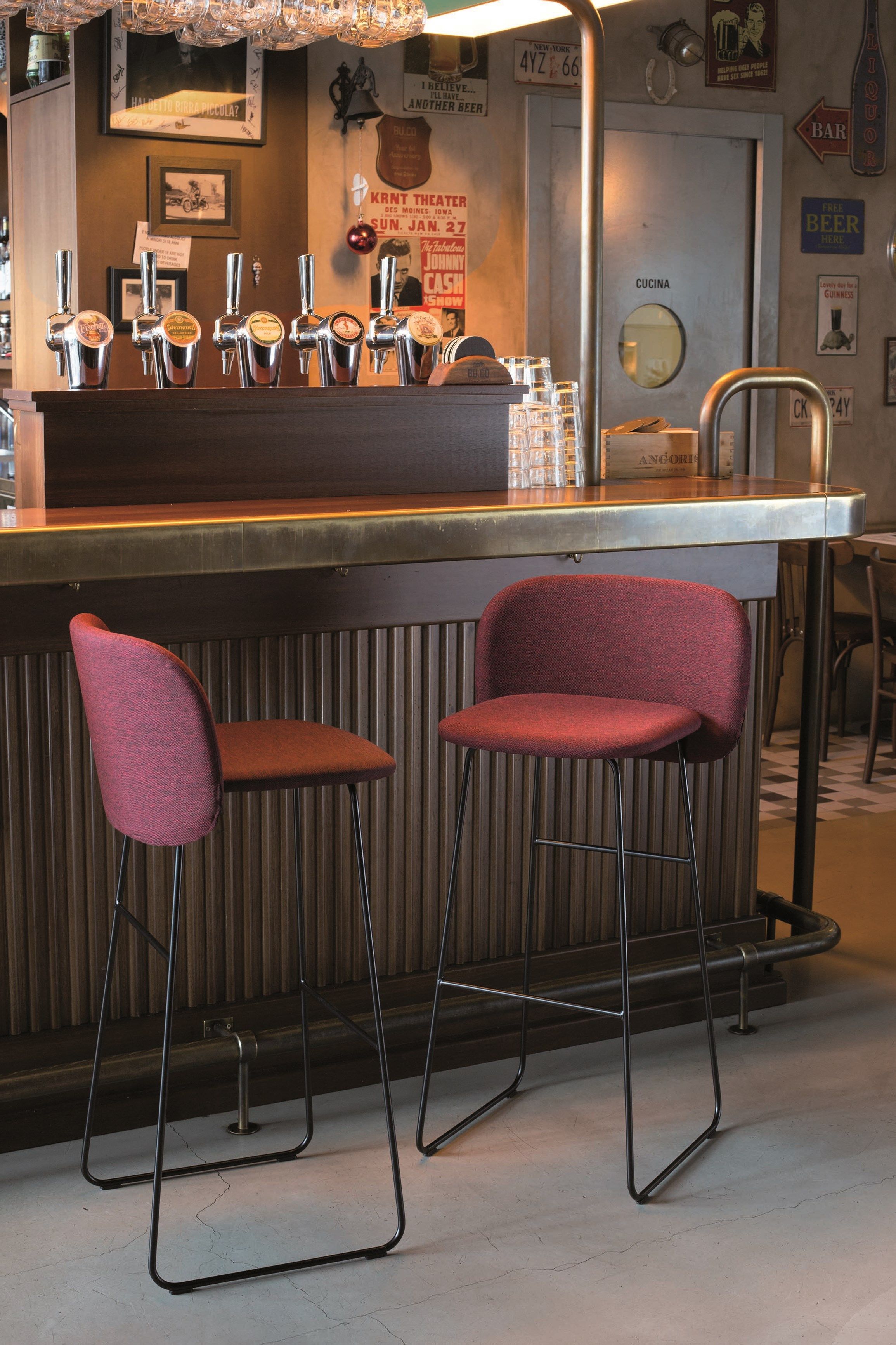 Тканевый мягкий табурет с подставкой для ног CHAIRS & MORE ARCH-00079712 - Вид №1