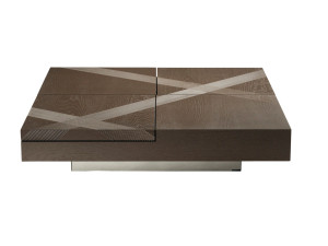 Квадратный низкий журнальный столик из дуба