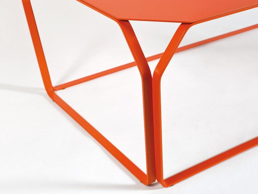 MEMEDESIGN Стол журнальный металлический по контракту Tray sun-id-1508057 - Вид №1