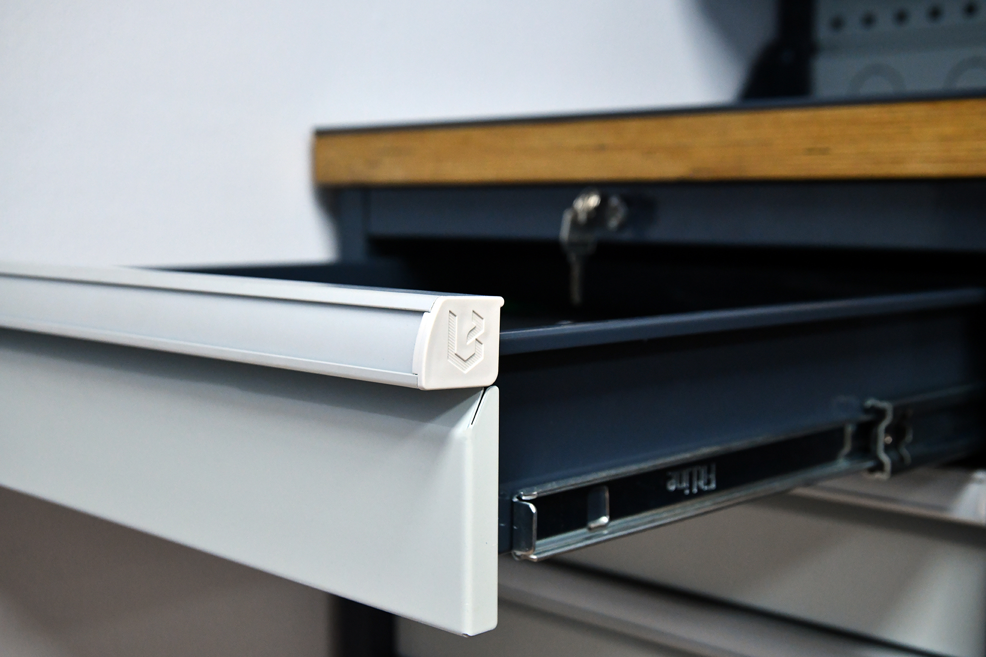 Верстак слесарный FBK 205.47.4-2F Верстакофф 216223 - Вид №3