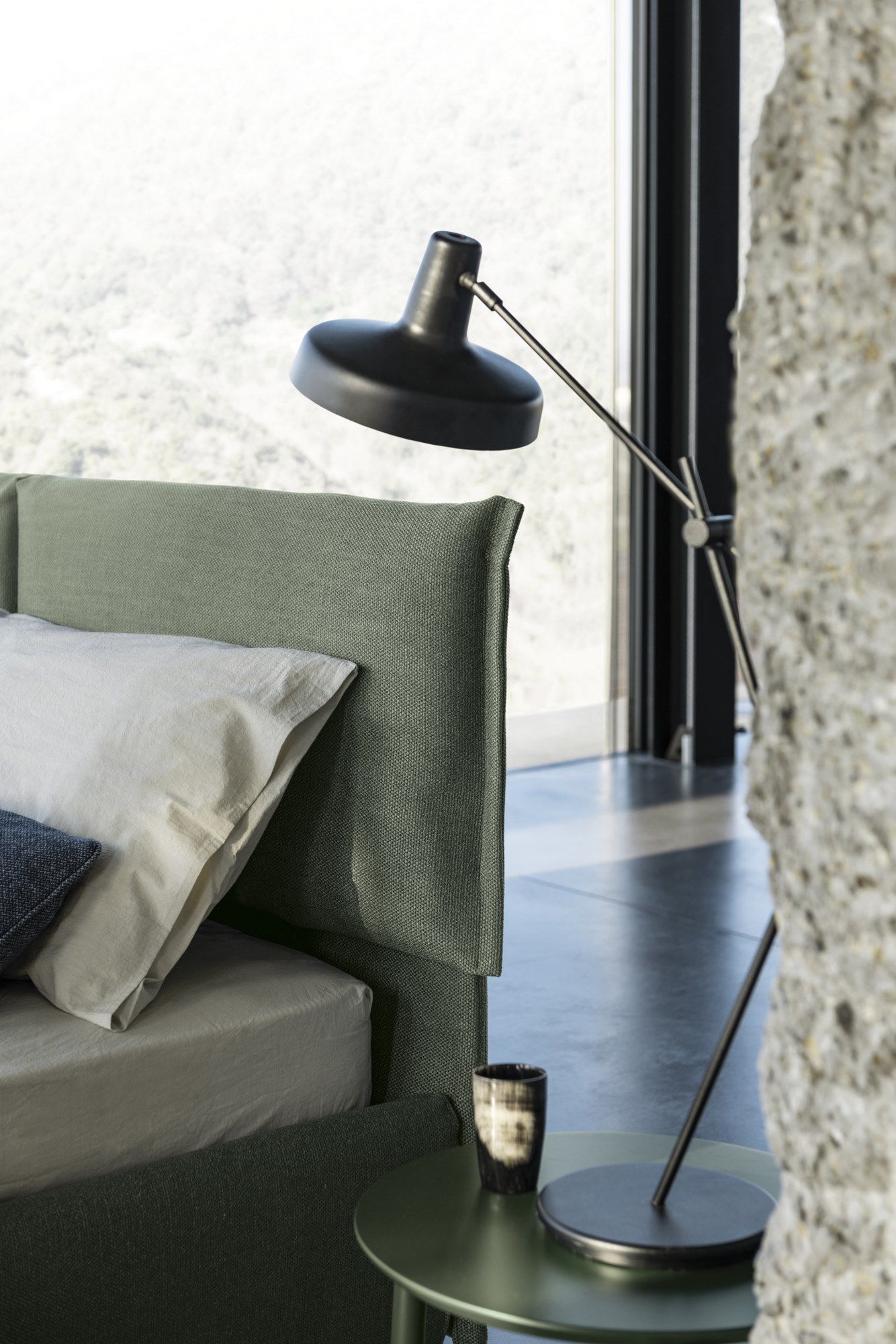 Двуспальная кровать с мягким контейнером Bolzan Iorca ARCH-00043383 - Вид №2