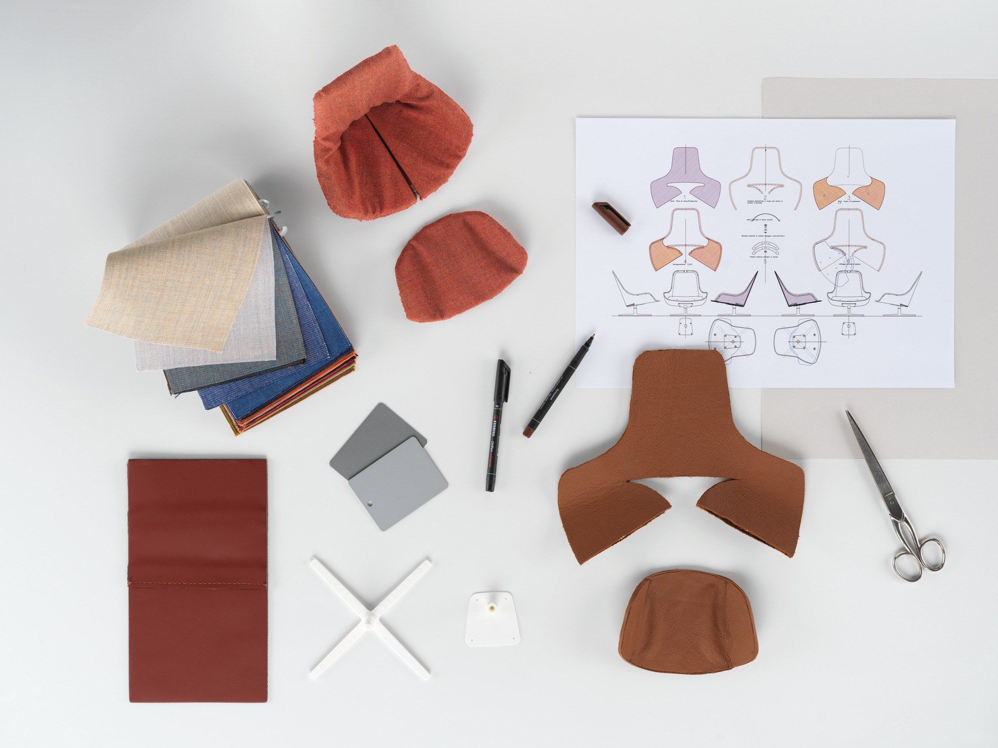 Вращающееся кресло с кожаными спицами Alias Виолон ARCH-00137350 - Вид №1