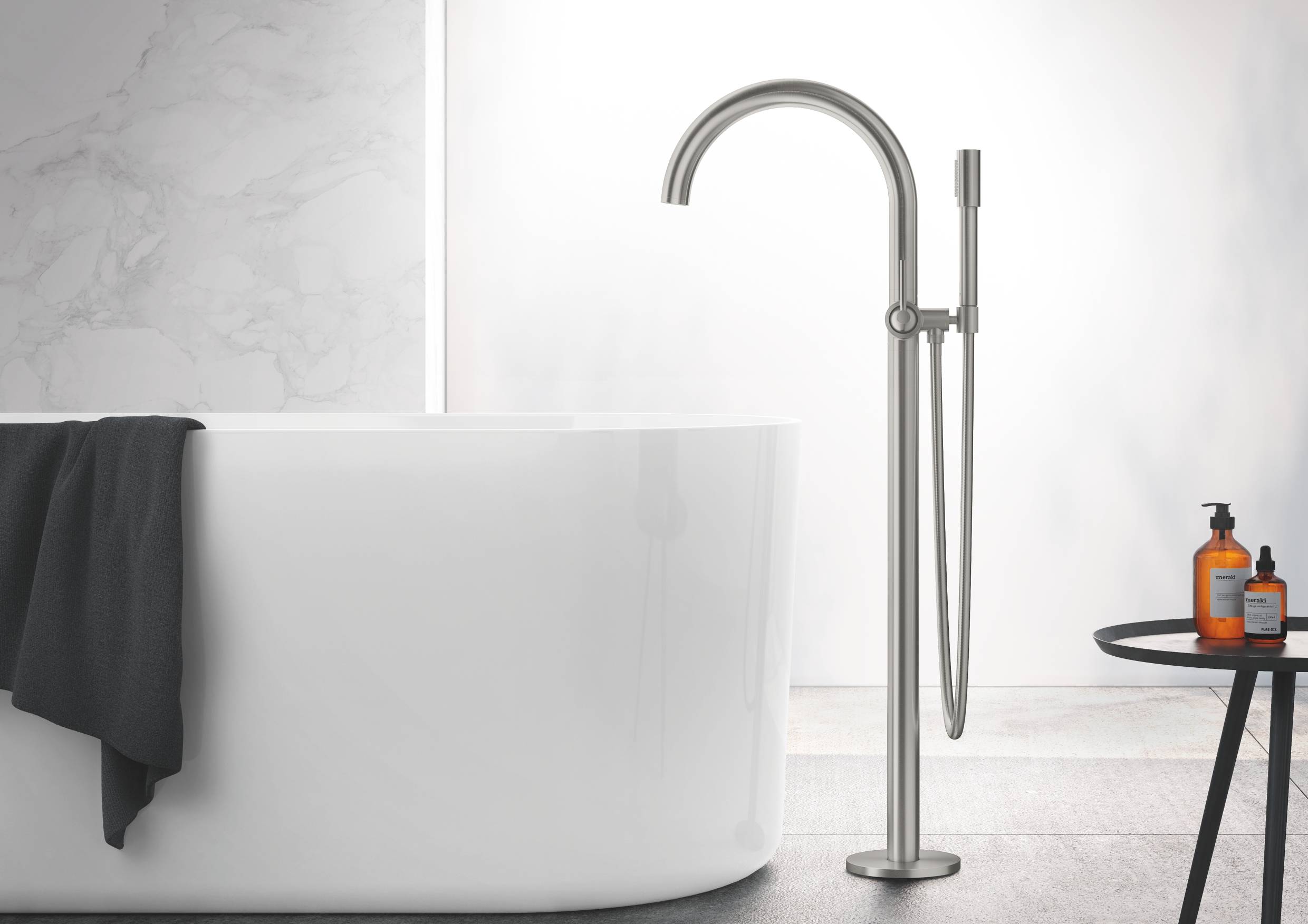 Внешняя часть смесителя для ванны GROHE Atrio New с ручным душем, свободностоящий, суперсталь (32653DC3) - Вид №2
