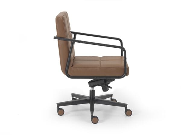 Кожаное вращающееся офисное кресло i 4 Mariani Пабло ARCH-00057820 - Вид №5