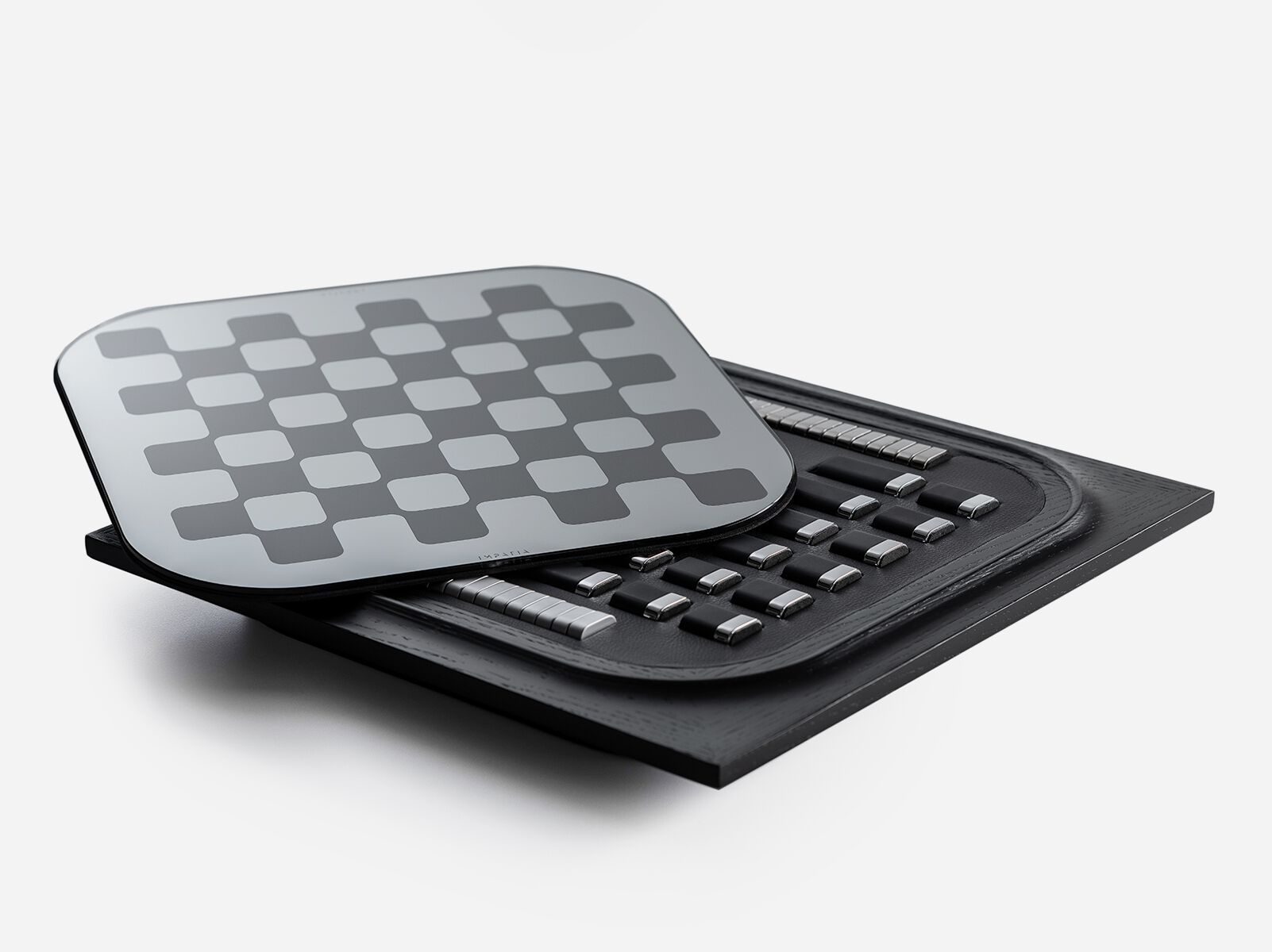 Деревянная и стеклянная шахматная доска Impatia аксессуары ARCH-00022307