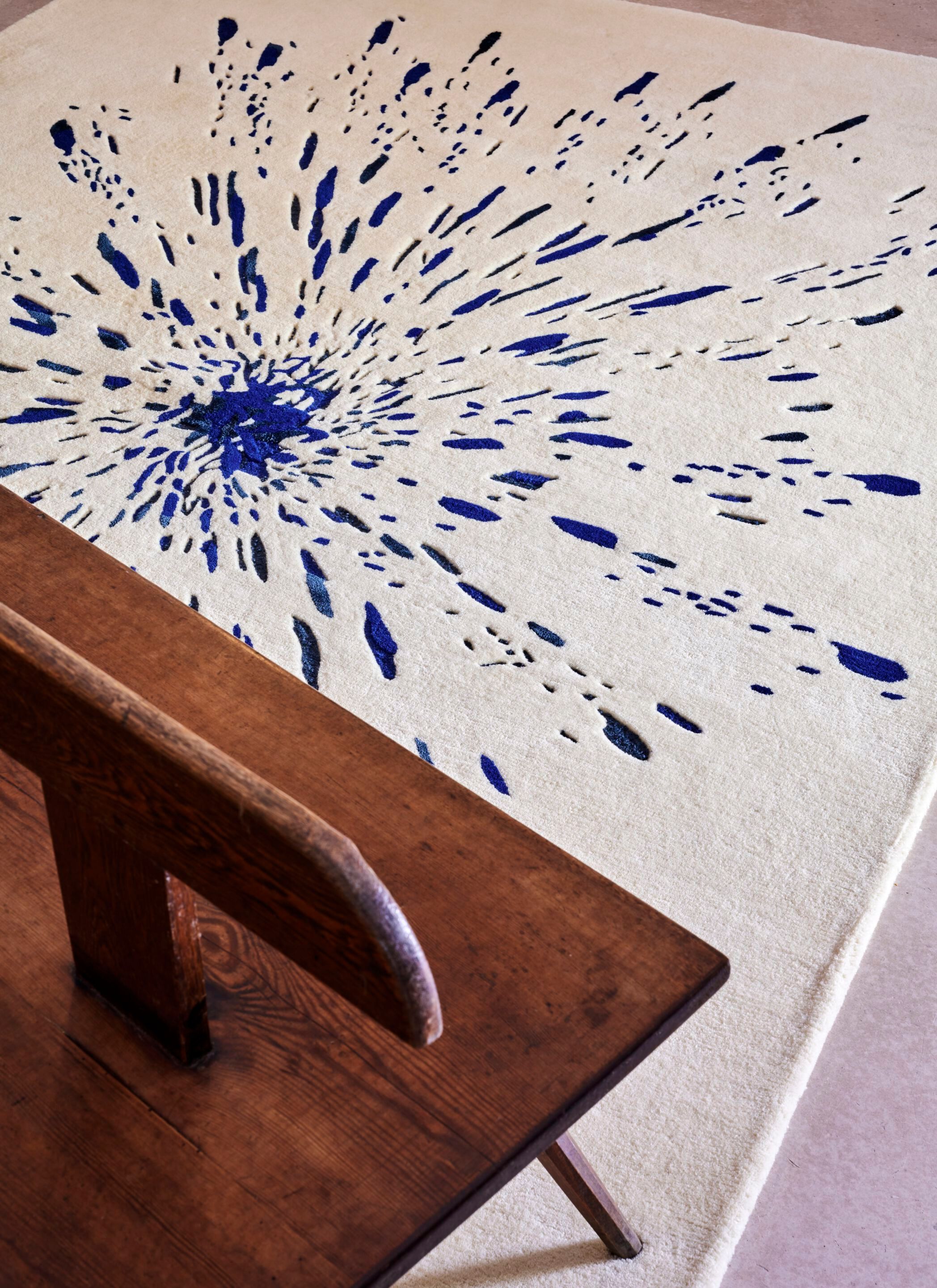 Шерстяной ковер ручной работы Toulemonde Bochart PAINT BLANC BLEU ARCH-00145568 - Вид №1