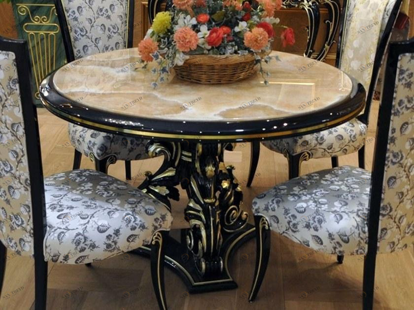 Arnaboldi Interiors Круглый стол из дерева и оникса sun-id-1368715