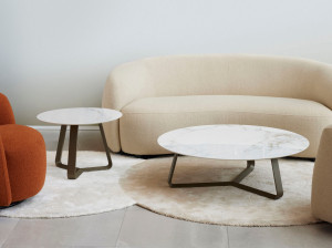 Круглый стол из Ксерамики