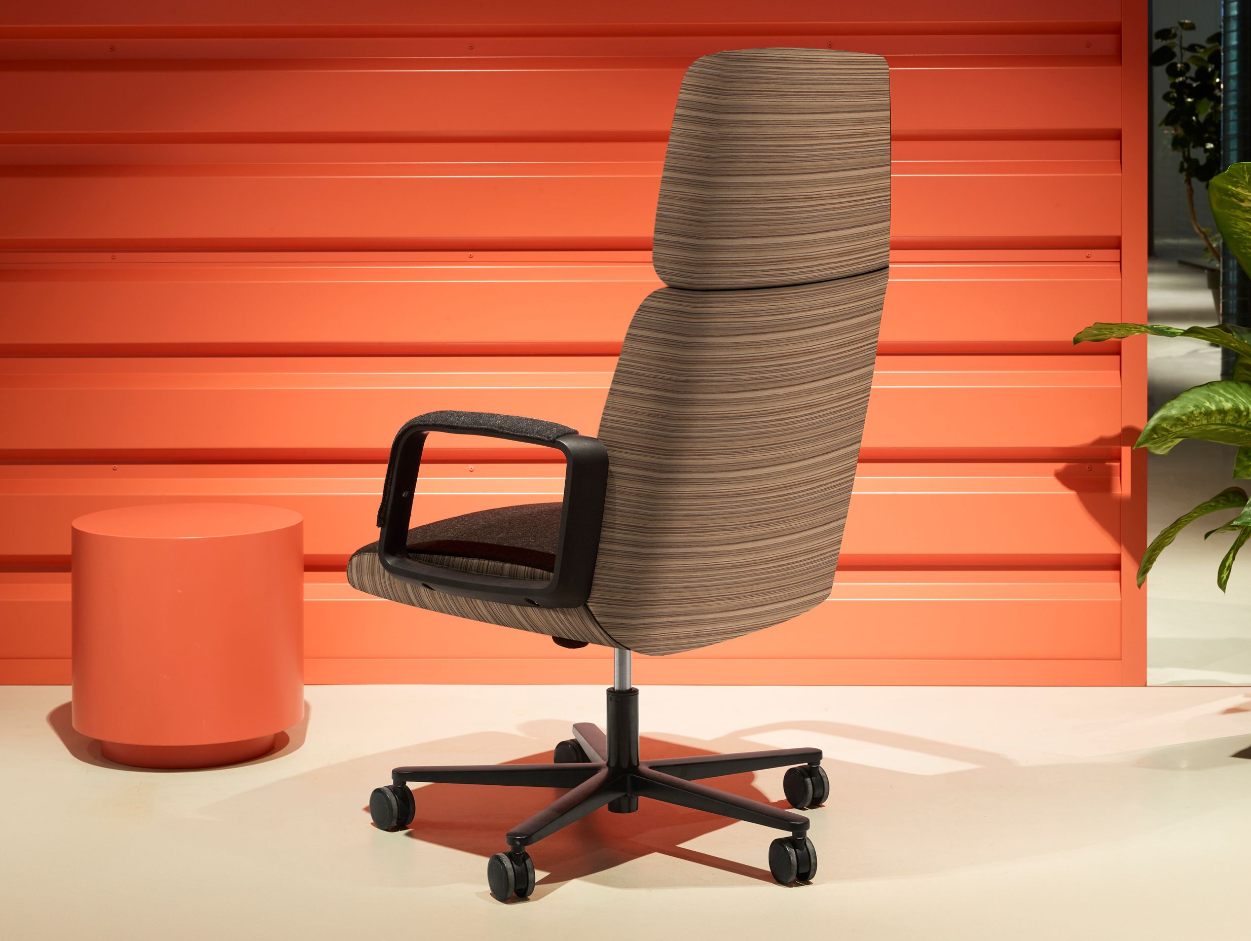 Вращающееся офисное кресло с подлокотниками с 5 спицами Quinti Sedute ARCH-00090876 - Вид №3