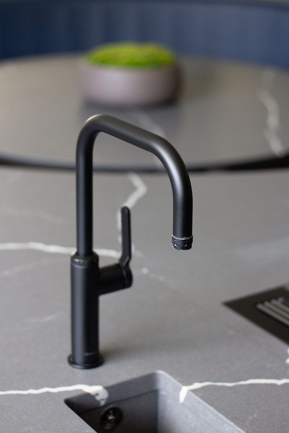 Кухня с островом со встроенными ручками TM Italia Cucine ARCH-00129249 - Вид №6