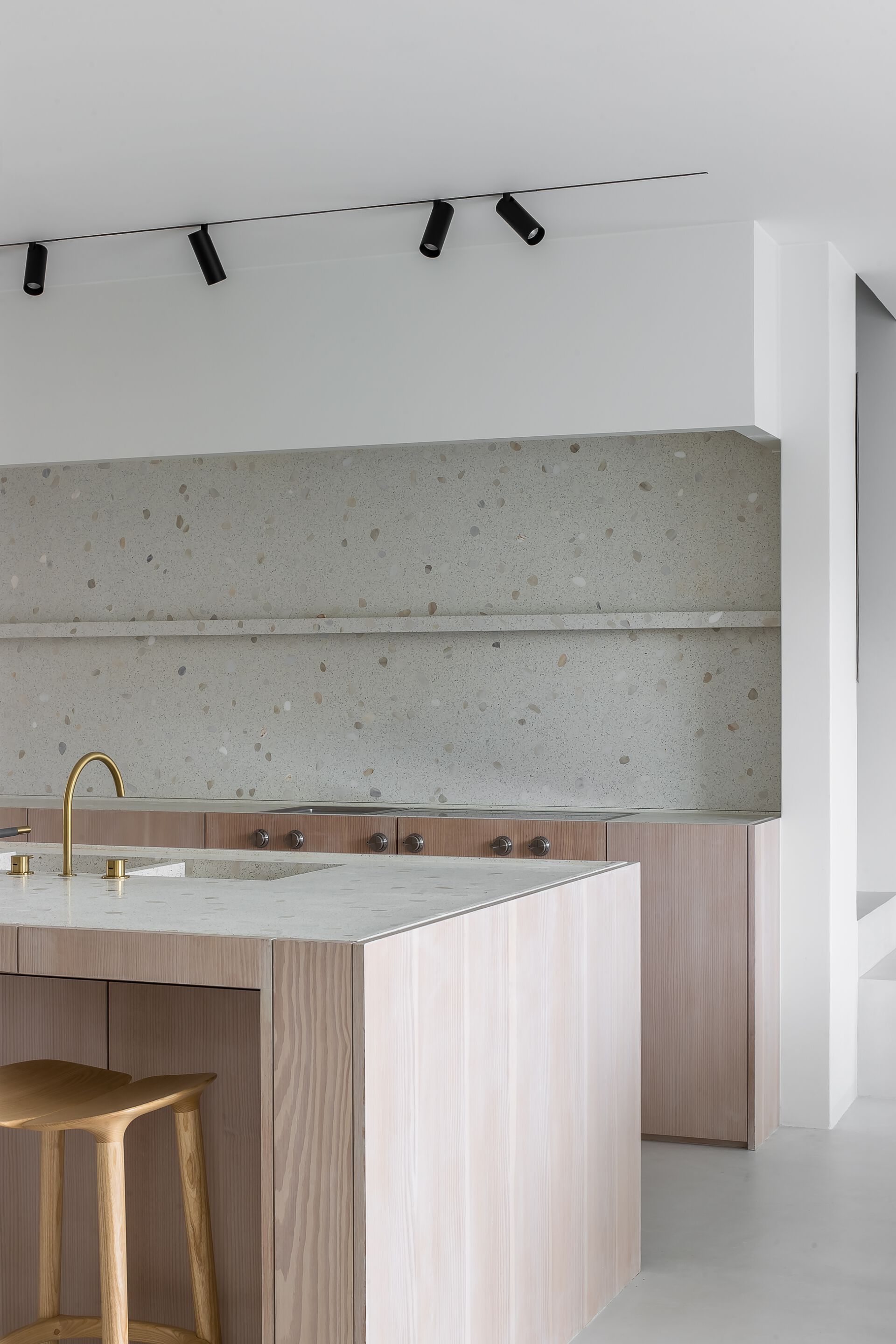 Покрытие с эффектом терраццо BEAL International Bealstone ARCH-00119842 - Вид №1