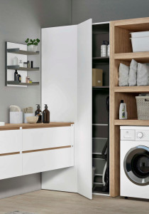 Подвесной шкаф для белья с ящиками