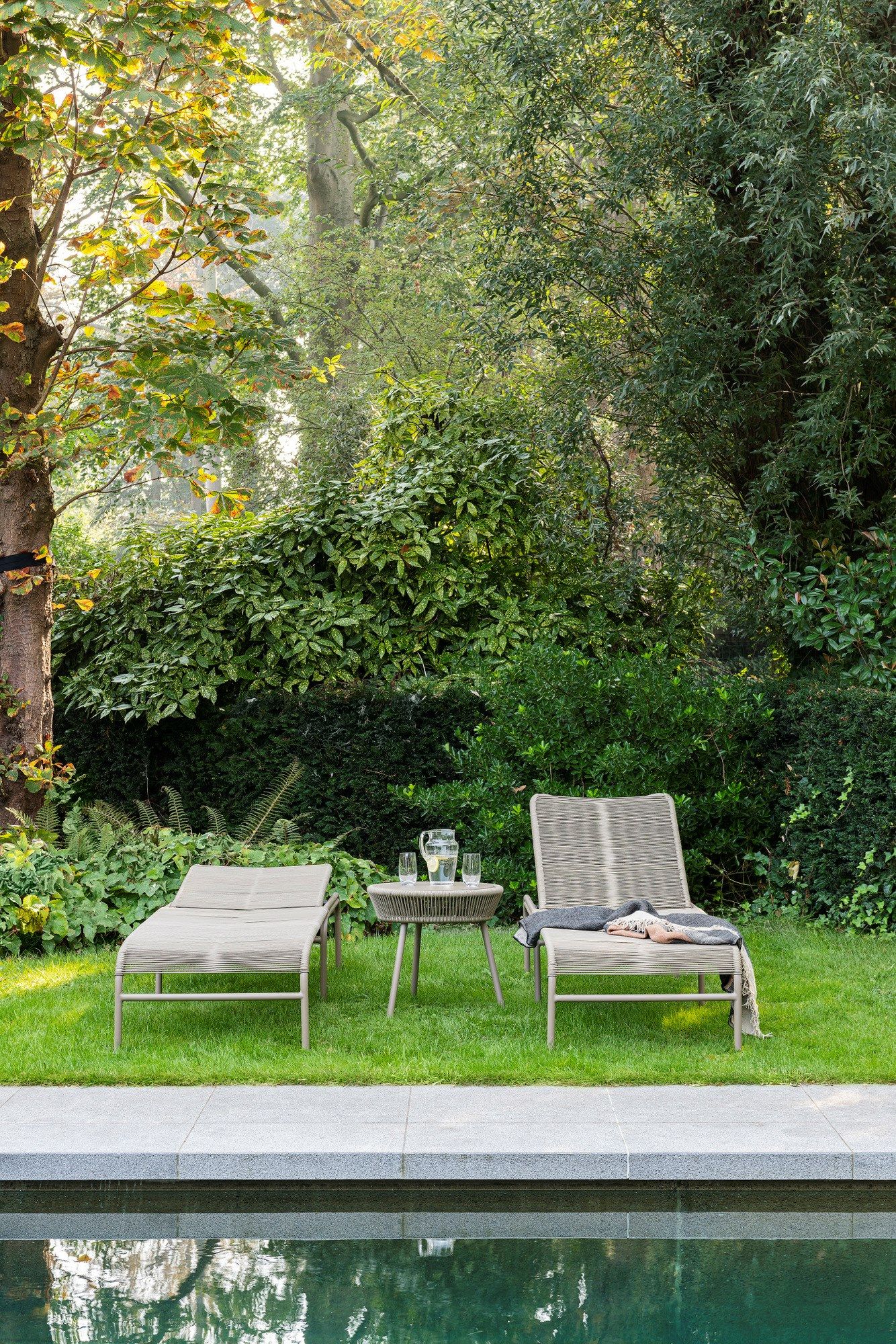 Высокий круглый стол из полиэтилена Vincent sheppard петля ARCH-00090339 - Вид №19