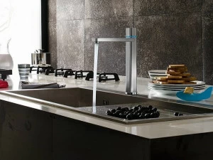 Nobili Rubinetterie Электронный хромированный кухонный смеситель на одно отверстие Loop e E90713cr